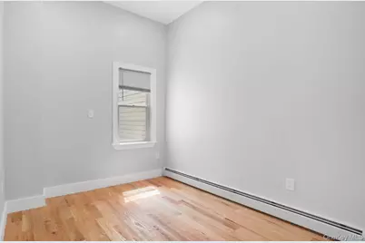 506 E 183rd Street, Bronx, NY 10458 - Photo 12