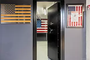 393 Mill River Rd, Muttontown, NY 11771 - Photo 28