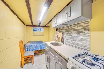 8108 164th Place, Jamaica, NY 11432 - Photo 26