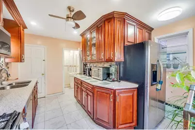 8108 164th Place, Jamaica, NY 11432 - Photo 8