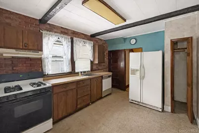 63 Poplar Street, Newburgh, NY 12550 - Photo 16