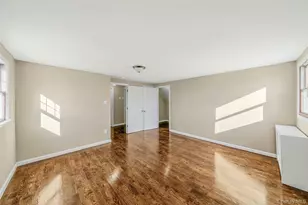 266 W 16th St, Deer Park, NY 11729 - Photo 24