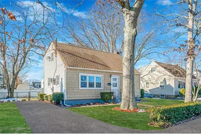 266 W 16th Street, Deer Park, NY 11729 - Photo 1