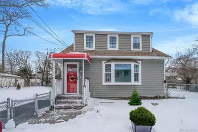 20 Blythe Road, Ronkonkoma, NY 11779 - Photo 1