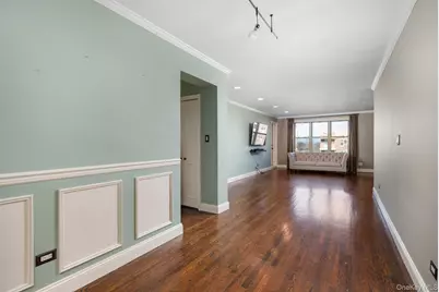 23-55 Bell Boulevard Boulevard #6C, Bayside, NY 11360 - Photo 4