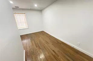 46 Maxwell Ave, Oyster Bay, NY 11771 - Photo 14