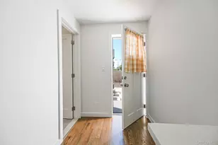 46 Maxwell Ave, Oyster Bay, NY 11771 - Photo 14