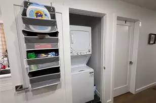 46 Maxwell Ave, Oyster Bay, NY 11771 - Photo 10