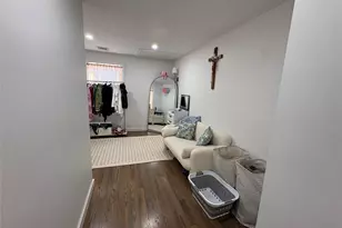 46 Maxwell Ave, Oyster Bay, NY 11771 - Photo 10