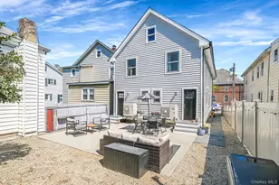 46 Maxwell Ave, Oyster Bay, NY 11771 - Photo 6