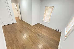 46 Maxwell Ave, Oyster Bay, NY 11771 - Photo 16