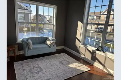 27 Dutch Court, Wappingers Falls, NY 12590 - Photo 8