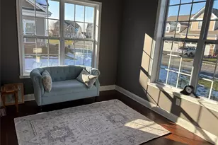 27 Dutch Ct, Wappingers Falls, NY 12590 - Photo 8