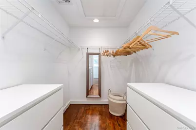 8 Mountain Laurel Lane, Southampton, NY 11968 - Photo 22