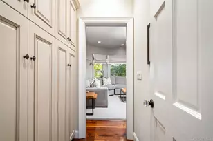 8 Mountain Laurel Ln, Southampton, NY 11968 - Photo 14