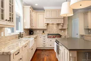 8 Mountain Laurel Ln, Southampton, NY 11968 - Photo 10