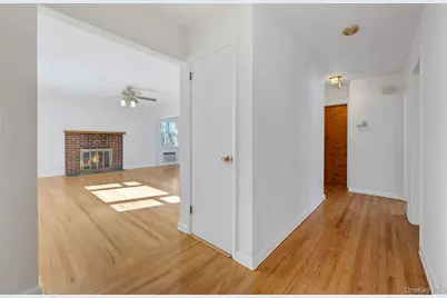 37 Fowler Avenue, Yonkers, NY 10701 - Photo 6