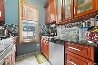756 Woodward Avenue, Ridgewood, NY 11385 - Photo 18