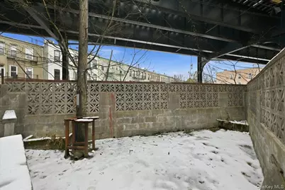 756 Woodward Avenue, Ridgewood, NY 11385 - Photo 44