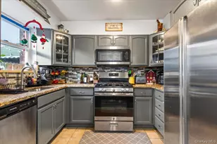 2761 Hering Ave, Bronx, NY 10469 - Photo 12