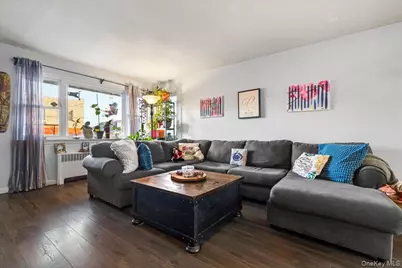 2761 Hering Avenue, Bronx, NY 10469 - Photo 8