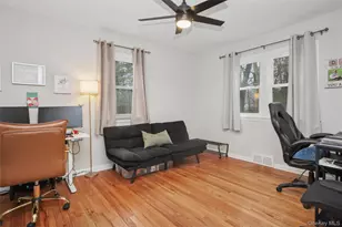 22 Wendover Dr, Poughkeepsie, NY 12601 - Photo 8