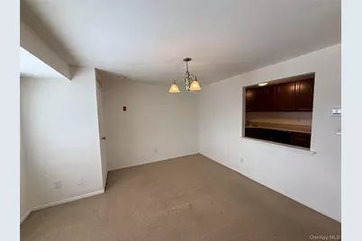 55 Pinebrook Place, Bay Shore, NY 11706 - Photo 6