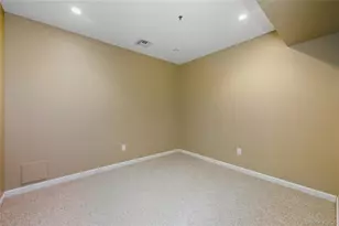 434 Autumn Dr, East Meadow, NY 11554 - Photo 26