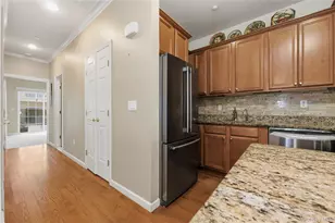 434 Autumn Dr, East Meadow, NY 11554 - Photo 14