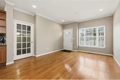 434 Autumn Drive, East Meadow, NY 11554 - Photo 10