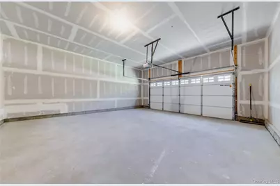 7 9th Street, Center Moriches, NY 11934 - Photo 30