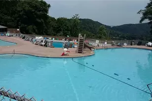 327 Sierra Vista Ln, Valley Cottage, NY 10989 - Photo 26