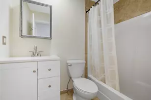 327 Sierra Vista Ln, Valley Cottage, NY 10989 - Photo 18