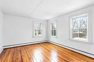 685 Orchard St, New Suffolk, NY 11956 - Photo 6