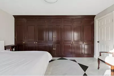 6 The Maples, Roslyn, NY 11576 - Photo 38