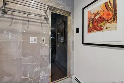 6 The Maples, Roslyn, NY 11576 - Photo 36