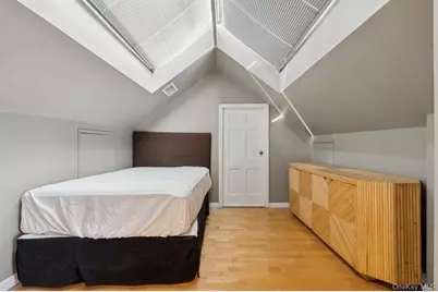 6 The Maples, Roslyn, NY 11576 - Photo 40