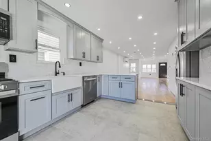 92-43 76th St, Woodhaven, NY 11421 - Photo 2