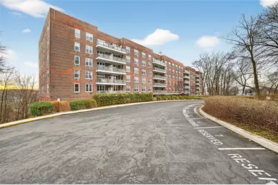 222 Martling Avenue #3-R, Tarrytown, NY 10591 - Photo 2
