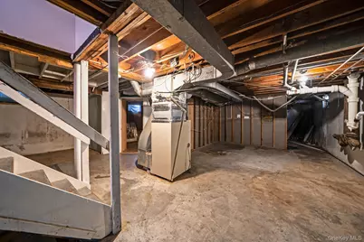 741 Hamilton Avenue, Westhampton Beach, NY 11978 - Photo 16