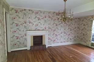 38 Amherst Ct, Huntington, NY 11743 - Photo 6