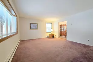 14 Avenue C, Holbrook, NY 11741 - Photo 4