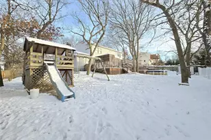 14 Avenue C, Holbrook, NY 11741 - Photo 22