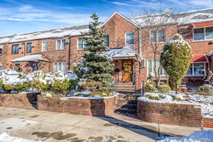 60-51 71st St, Maspeth, NY 11378 - Photo 2