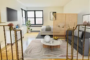 210 Martine Ave, White Plains, NY 10601 - Photo 2