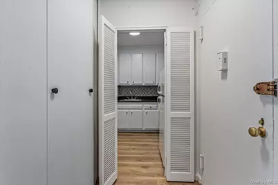 85-15 Main Street #12S, Briarwood, NY 11435 - Photo 10