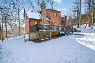 3111 Cherry Ridge Rd, Bushkill, PA 18324 - Photo 2