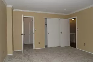 26 Greenmeadow Dr, Babylon, NY 11702 - Photo 6