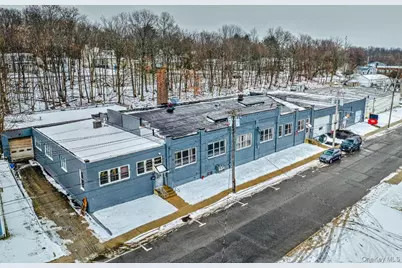 105 Sprague Avenue, Middletown, NY 10940 - Photo 1