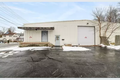 105 Sprague Avenue, Middletown, NY 10940 - Photo 4